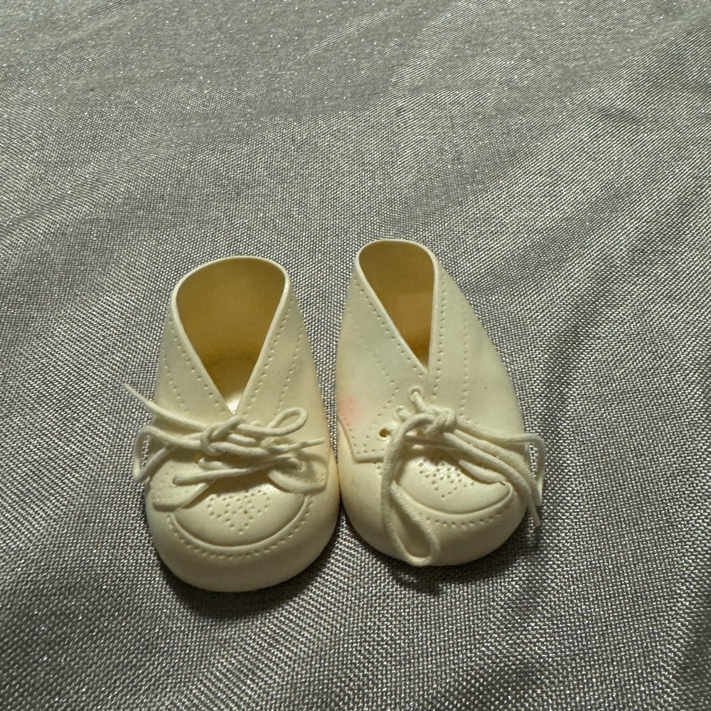 2 pairs of off brand cabbage patch kids doll shoes pink & white - Picture 2 of 6